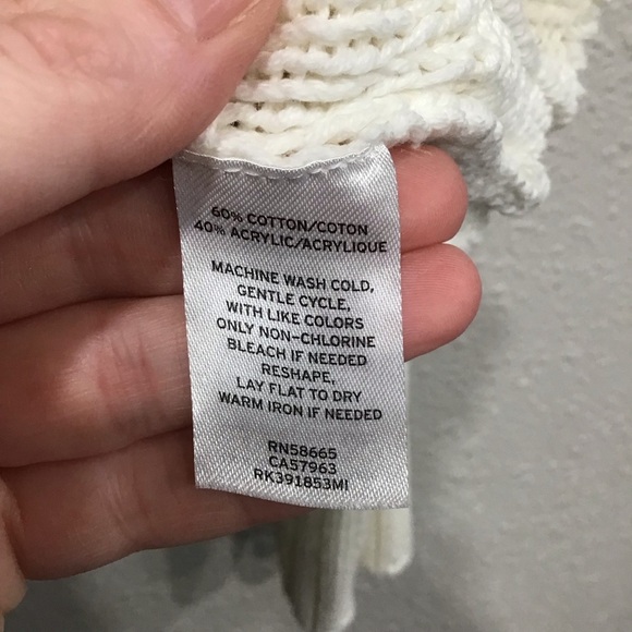 Melrose and Market Ivory Chunky Cable Knit Mock Neck Sweater Women’s L Oversized - Picture 3 of 4